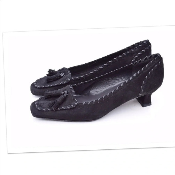 Stuart Weitzman tassel low pumps - Picture 1 of 8